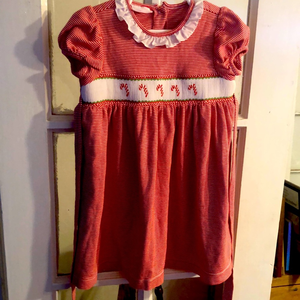 4T Petit Bebe Christmas smock candy cane stripe dress like new missing a button